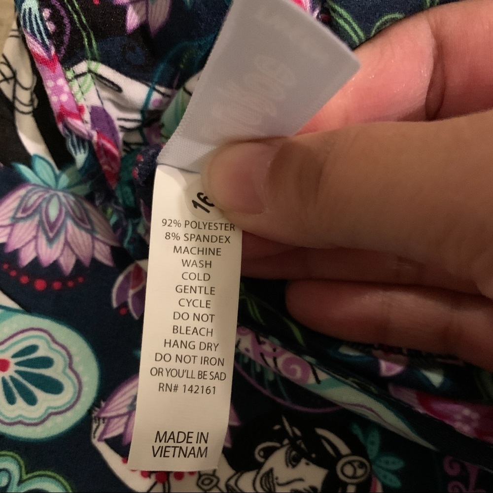 Lularoe Disney Jasmine Tween Leggings NWT - Picture 5 of 5